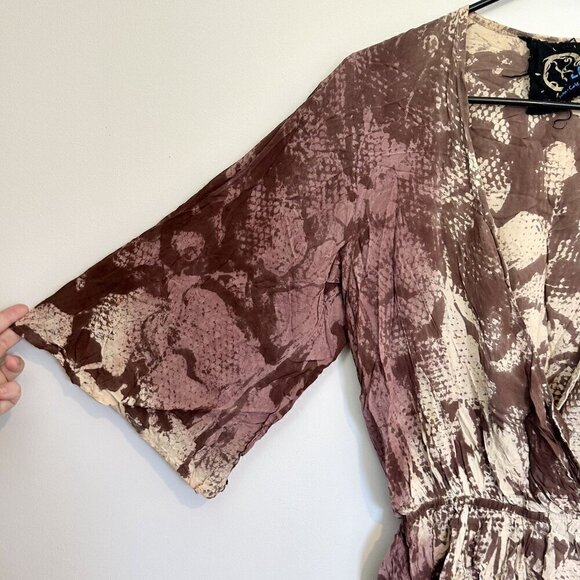 Blue Life Beachy Vacation Snakeskin Romper - Size: Small - Picture 6 of 8